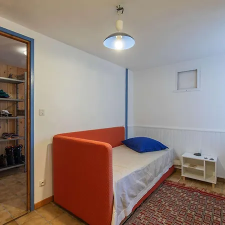 Casa vacanze Maison Typique Pyreneenne Pour 8 Personnes Avec Cour, Proche Stations Ski - Fr-1-403-105 *