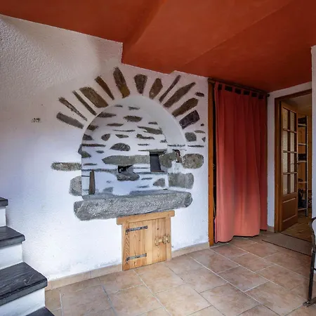 Maison Typique Pyreneenne Pour 8 Personnes Avec Cour, Proche Stations Ski - Fr-1-403-105 *